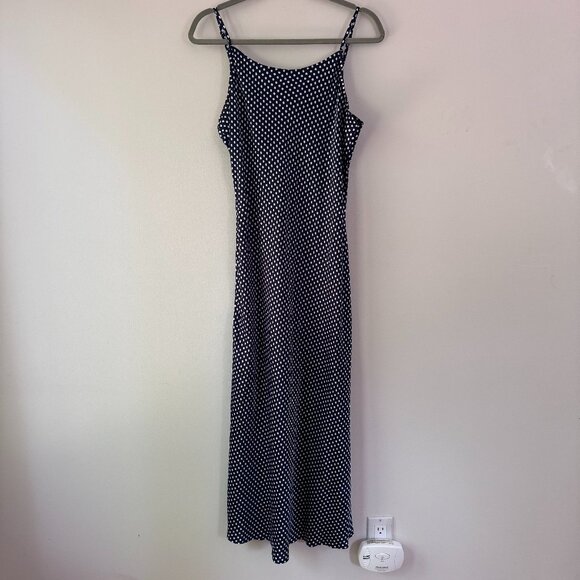 Gorgeous Ann Taylor LOFT satin midi dress in a navy and white dotted print - Picture 4 of 9
